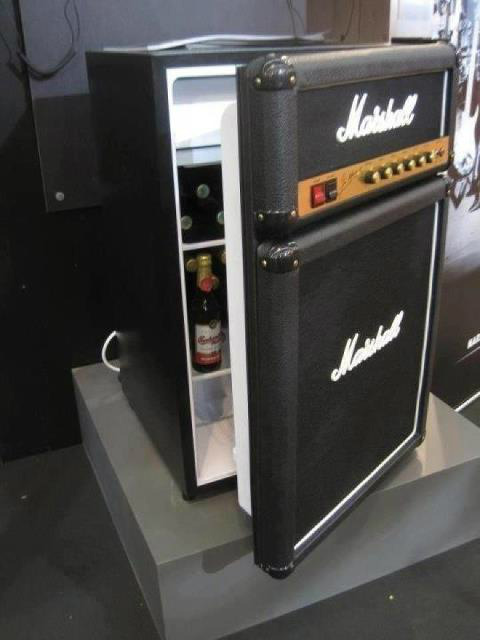 CamdenJohnny's tweet photo. Now This Is Worth Talking About!! From @MarshallAmpsUk the best beer fridge ever http://t.co/7U9KnHGU  #marshallampsuk http://t.co/vGeGqYZZ
