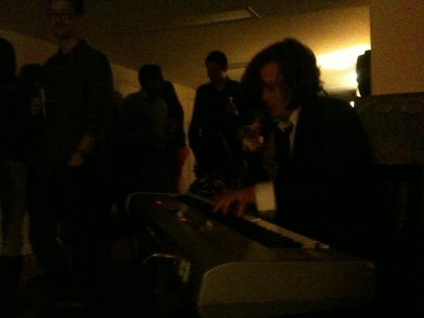 @johnbrospianoco in the house.