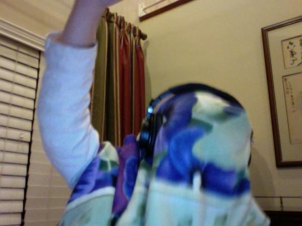 SwongSteffi's tweet image. #3flr2pm Don't know what floor I'm on, but rockin' out to Deadmau5 anywaysss #l5dosas