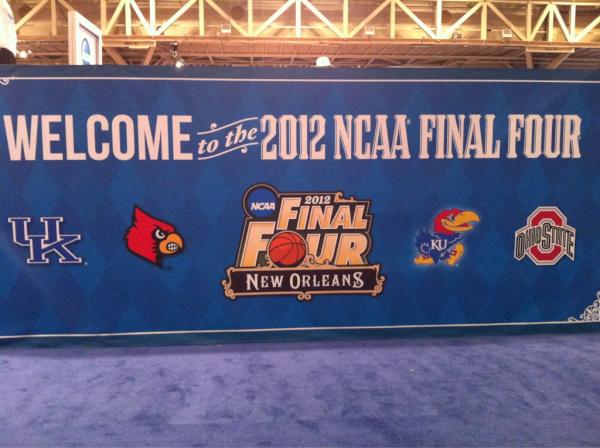 RedRmStateFarm's tweet image. and then there were two | #2Kansas vs. #1KENTUCKY #FinalFour #NCAA #NewOrleans