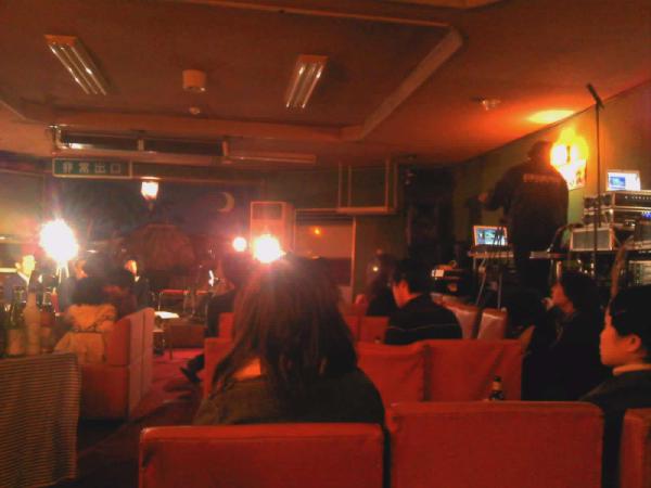 iizaka's tweet image. 飯坂温泉 旅館清山 地下バーにてfor座rest大学補講with dommune fukushima #fortherest #dommune #pj_fukushima ustream.tv/channel/dommune