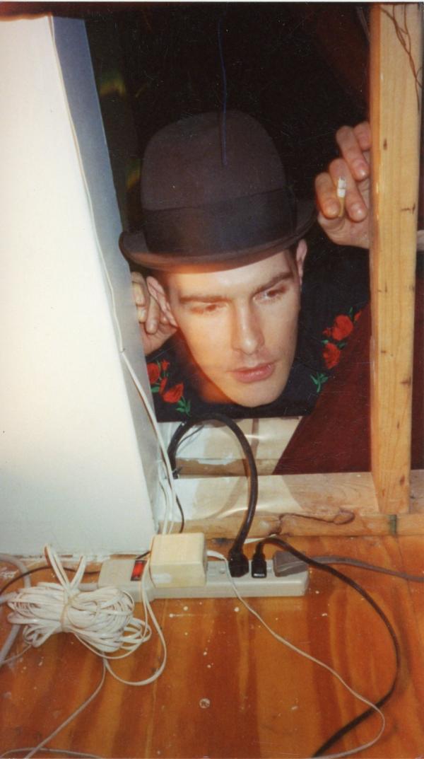 SayWhatPhoto's tweet photo. "Um..Mom, there's a hipster coming up out of the floorboards...??" http://t.co/XQVKowYS