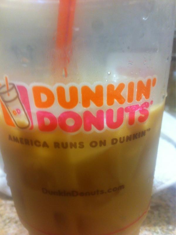 Josephdye44's tweet image. “@angbianchi: I could really go for some DukinDonuts #notgoodforme”