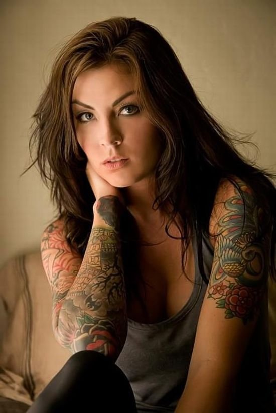 GIRLSwithTATTs's tweet photo. tattoosss... http://t.co/82jKqQ61