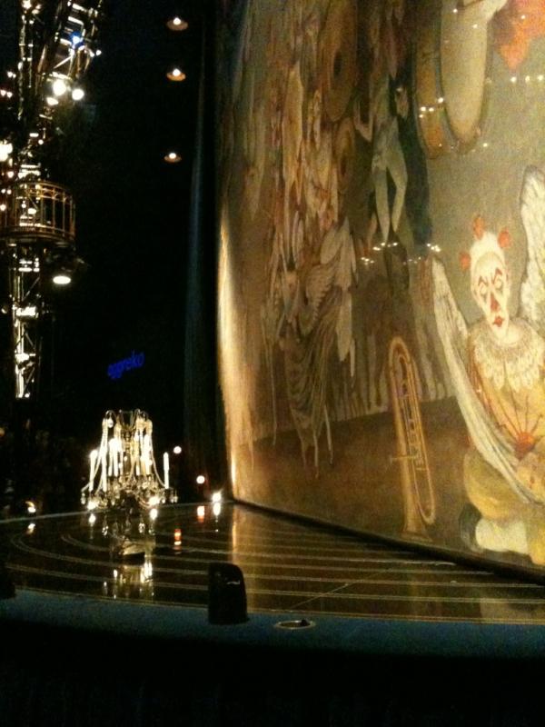 CoraKoningen's tweet photo. Wouw wat een geweldige show!! Aanrader!! Inspirerend bedankt allemaal Mcbloomteam http://t.co/dpIm2VFB