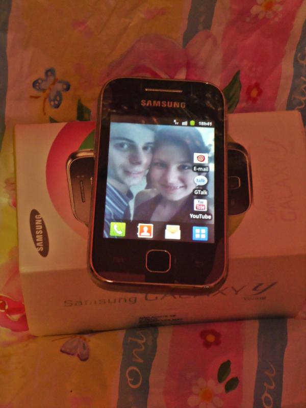 Fer_Machado1's tweet photo. Meeu presentinho de pascoa! AMEEEI ♥ >Meu lindo Natudagostin ;D http://t.co/qNLGFyKy