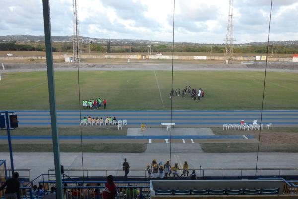 yasminanderson_'s tweet image. Just before kickoff! #nationalstadium #drew1-1