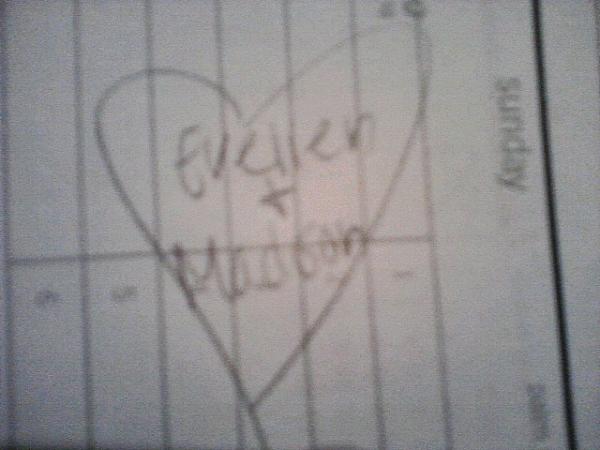 beepbeepitsmeep's tweet image. @ESteendam love ya too gurl #plannernotes #heheh