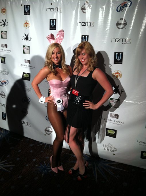 <3 RT: @AmyMadisyn: With my bunny sister @Amyleighandrews love love love her! #PlayboyGolfFinals @playboygolf<a class="tags" href="/tag/amyleighandrews">@amyleighandrews</a><a href="/tag/playboygolffinals"class="tags"><span>#playboygolffinals</span></a>