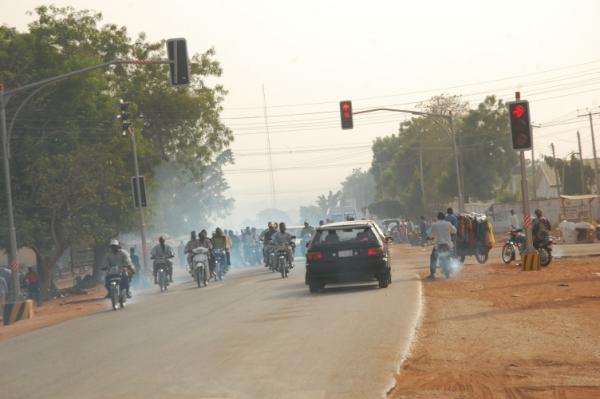 govalmakura's tweet photo. pls find d attached pictures of street lights and cartapillar purchase by Gov. Umaru Tanko Al-Makura http://t.co/rl8AxFYo