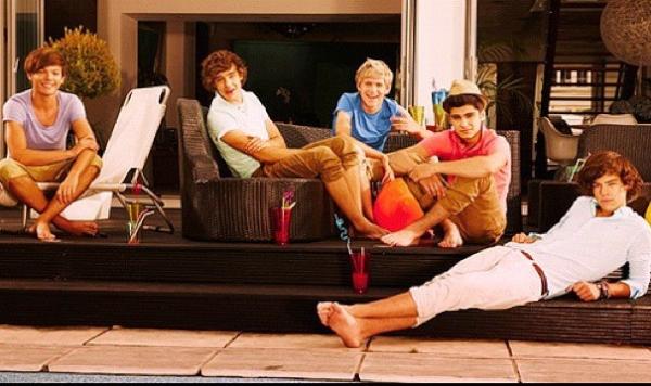 Hi directioners how are you ? 
And... VAS HAPPENING?