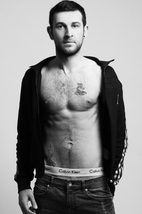 3tudio's tweet photo. 3tudio opens 'Model's Marathon" with Neil Ashe as the Model of the Day. Neil is our first pick for the Easter collctn http://t.co/0qVg3t9W