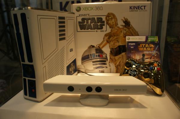 Kinect_JP's tweet image. 明日 4 月 5 日の発売に先がけ、『Kinect スター・ウォーズ』発売記念イベントが開催されました。一般の試遊体験イベント前に行われたプレス発表会の模様をお届けします!