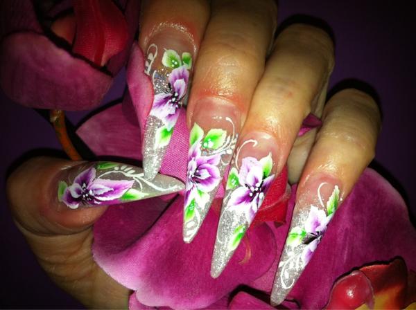 Nageldesignsausbildung 3 Monate bei Christrio