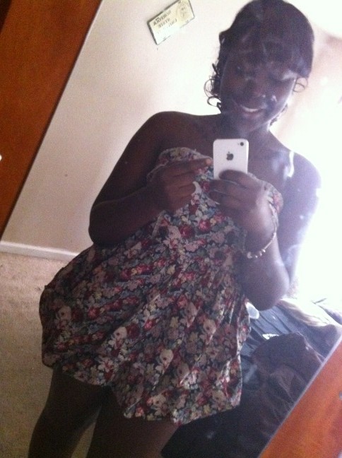 #Teamiphone4 http://t.co/y6jCmfcE