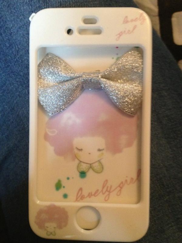 Annais_D's tweet photo. Nouvelle coque de portable dont je suis particulièrement fière :) http://t.co/mwxZak1M