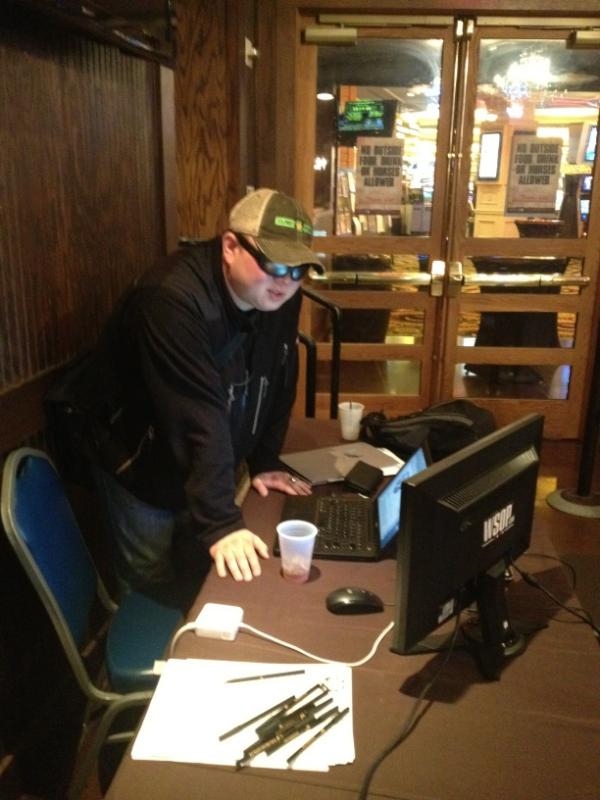 lukasmwillems's tweet image. Never good when you come back to your work station and see this... @ChangMatt. #WatDaHell.