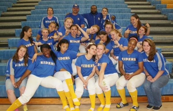 Yeah... This, this right here,is my team <3 
#CRsoftball