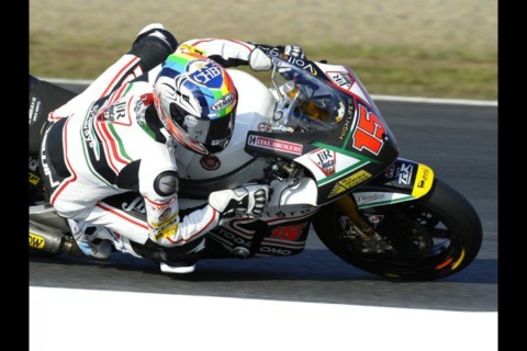 RewinUK's tweet photo. Alex de angelis Moto 2 http://t.co/sFT4padZ