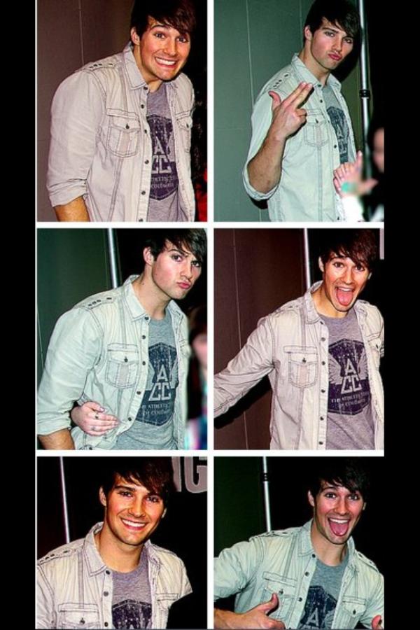 BTRPics's tweet photo. James I love you http://t.co/mNgKNyd5