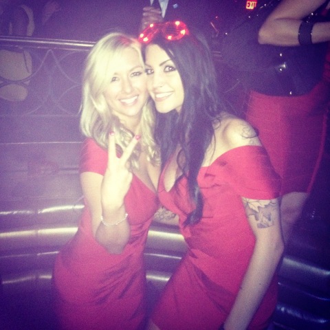 Good times w/ one  of my favorites @mfelices <3 u! http://t.co/fbrv2liF<a class="tags" target="_blank" title="On Twitter" href="/?out=eyJ0eXAiOiJKV1QiLCJhbGciOiJIUzUxMiJ9.eyJpYXQiOjE3MjA2NTUyNzIsImlzcyI6InR3cG9ybnN0YXJzLmNvbSIsIm5iZiI6MTcyMDY1NTI3MiwiZXhwIjoxNzUyMTkxMjcyLCJyZWRpcmVjdF91cmwiOiJodHRwczovL3R3aXR0ZXIuY29tL21mZWxpY2VzIn0.kWd0MdzbuIrybTwq0l9QIft-6w6rl-BUzxjxhBLFdB1UyWIiDpXhxMcZIAXkRz2jiUqg863alQNj_62YMYw5ng">@mfelices</a><a href="/tag/sweetsummertime"class="tags"><span>#sweetsummertime</span></a>