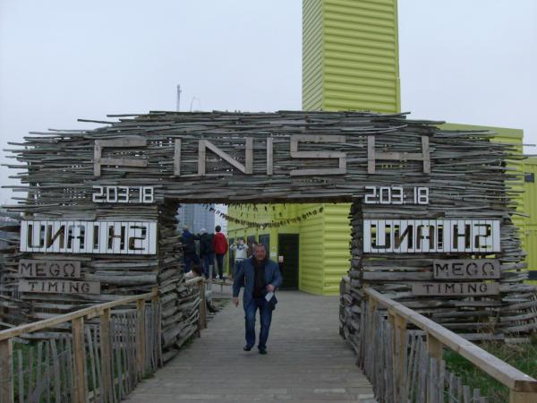 FacilityLab's tweet image. Все наслушались напутственных речей, 
Каждый съел примерно поровну харчей, 
Но СУДЬЯ не зафиксирует ничьей...