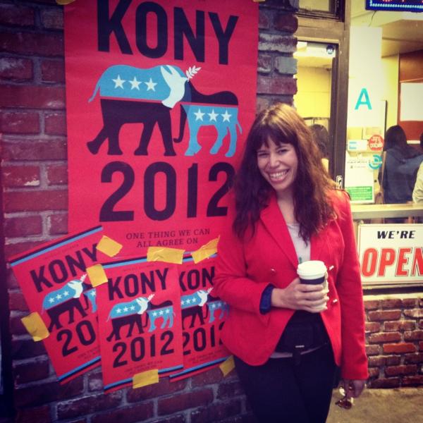 JohairaMichelle's tweet photo. Saving the world one positive experience at a time!!! #KONY2012  #invisible children http://t.co/AVmJIjdx