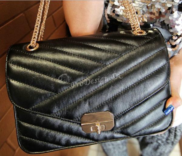 ProDesign_case's tweet image. $33.99 to get a Metal Chain Handbag of celebrity style