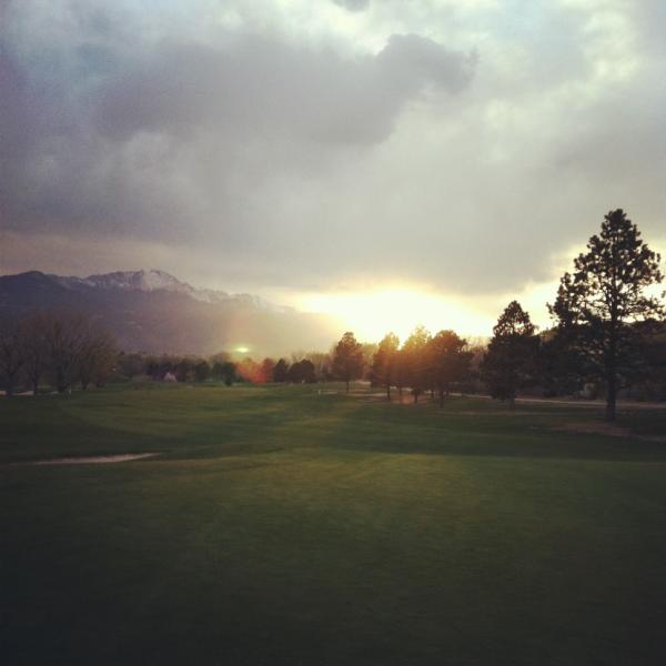 Golfactor's tweet photo. Nice sunset. It's golf season and that means fixing divots. Get a G2 at http://t.co/yRcAJeDz http://t.co/Y4NCAUCy