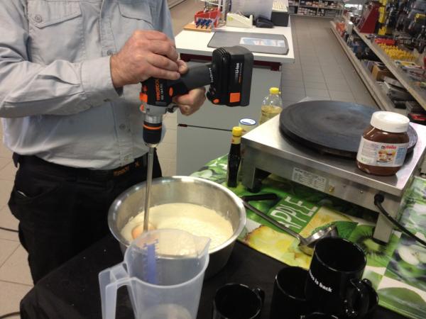 huijskesboevink's tweet image. Zelfs in de keuken een handige hulp!! #protool #accuschroefmachine. Kom vanmiddag kijken naar de demonstraties.