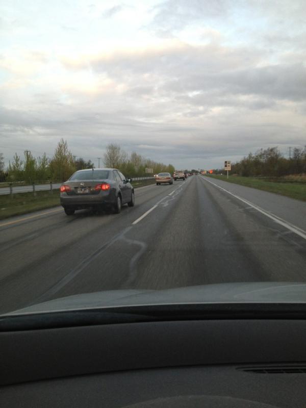 jefflindemulder's tweet image. All lined up in the left lane! #bcdrivers #asns