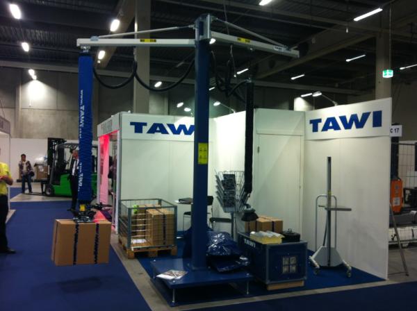 Ergonomic lifting in TAWIs stand at Industrimässorna in Malmö