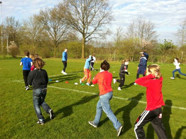 Dorpsloop's tweet image. Wat zijn ze fanatiek! Op naar 30 mei!