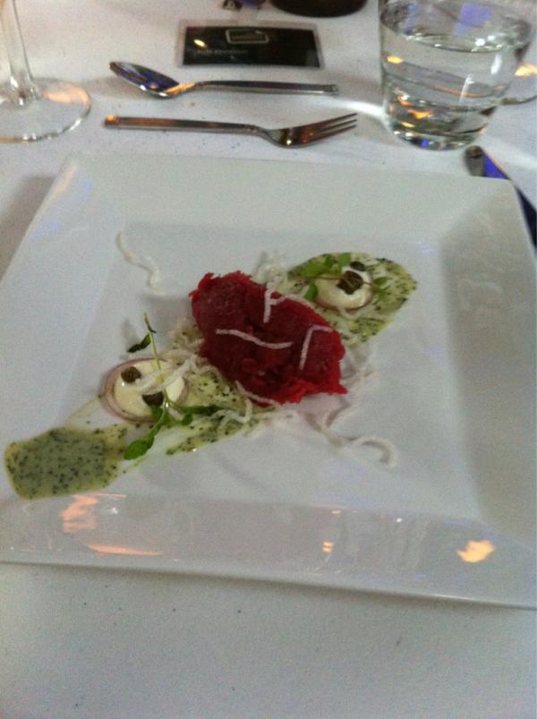 #culitafel steak tartare met teuffelmayonaise, door de <a href="/deOuweWerf/">d'Ouwe Werf</a>