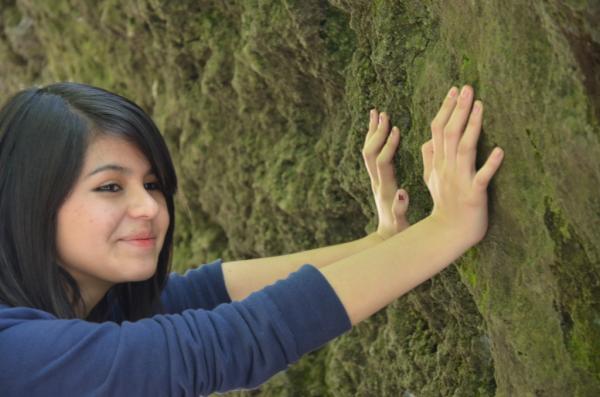 KJesusBand's tweet photo. Gloria
    "Y la montiana se movera se movera se movera!" Push that mountain GLORIA!!! http://t.co/Nsu6aeV2