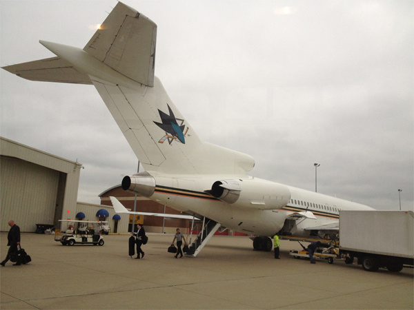 SanJoseSharks's tweet photo. The #SJSharks arriving in St. Louis. HUGE Game 5 starts tomorrow at 4:30PM. Are you ready? #STLSJS http://t.co/N1FKVjl3