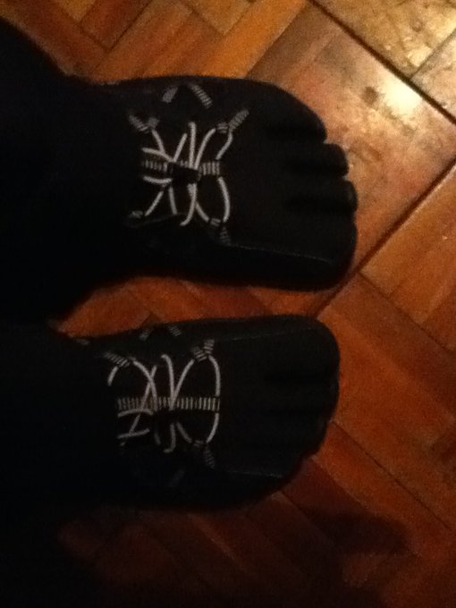 Yep I got a pair #skeletoes http://t.co/ly9qt5f2<a href="/tag/skeletoes"class="tags">#skeletoes</a>