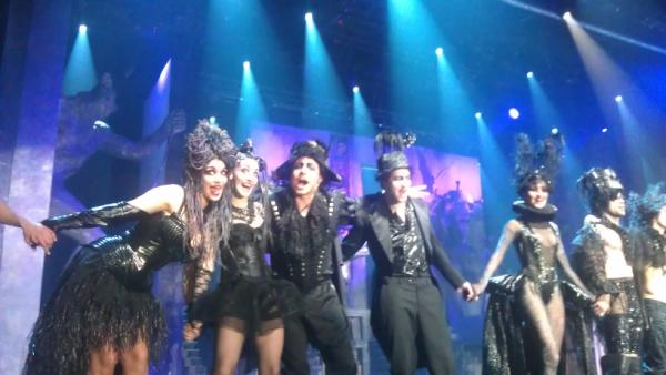 Makeupleku's tweet image. Entre los fans!!!!!