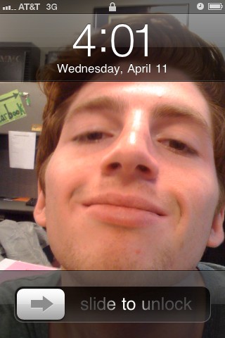 arianne_cintula's tweet image. Is he real? @MarkRosenbloom #iPhonehacker