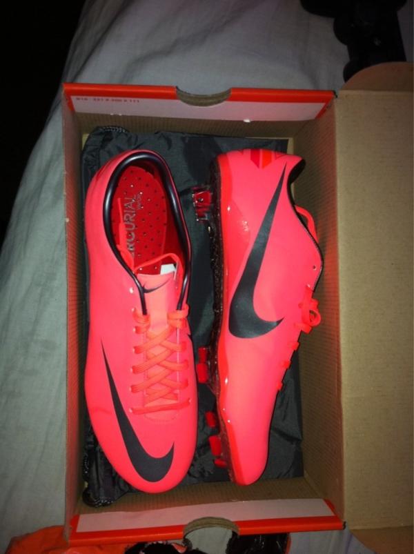 regan__palmer's tweet image. Going to get some of these tomorrow!! #Explosivespeed @nikefootball