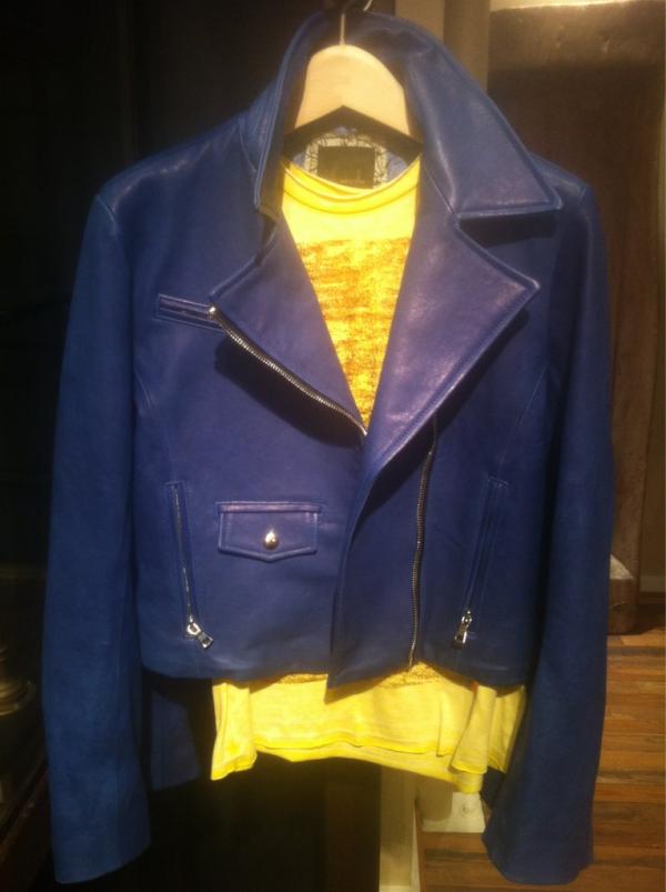 Want (need!) this Kelly Wearstler jacket from <a href="/fortyfiveten/">Forty Five Ten</a> #fdluxe #previewparty