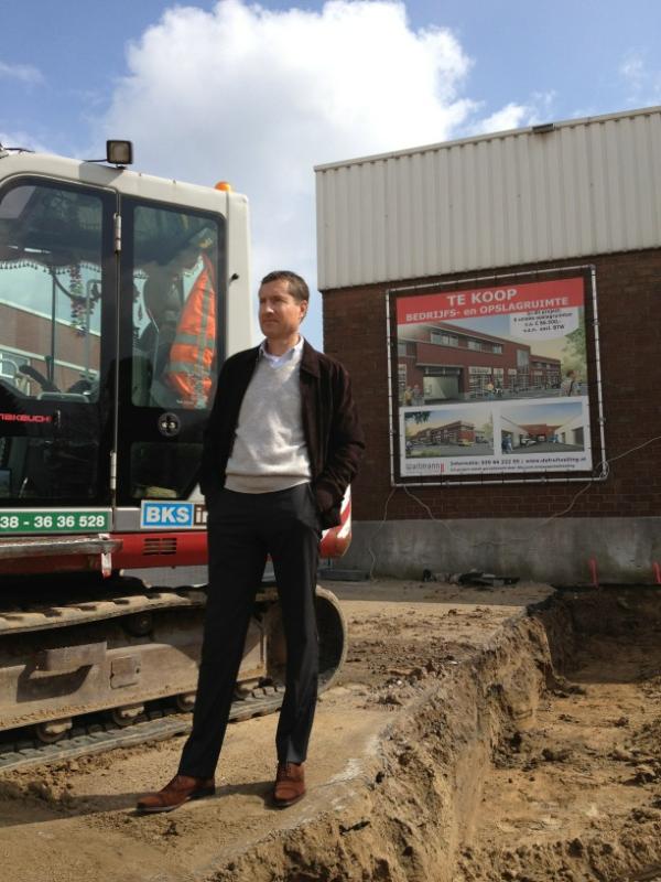 Albucom's tweet image. Nieuwe fase de Fustloods gestart. Gereed nov #2012 #Fruitveiling #Bedrijventerrein #Nieuwbouw #Bunnik