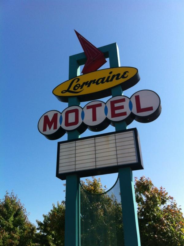 gregwrght's tweet photo. A little overwhelmed right now I am standing at the site of Dr, King's assassination. Look at room 306 @ the Lorraine http://t.co/01RwZXXk