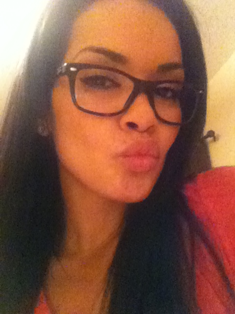 My new glasses #nerdswagg http://t.co/5RNoLHL1
