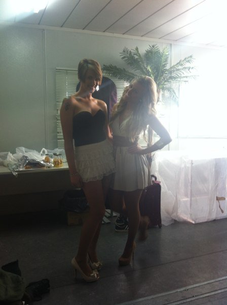 LauraMHV tweet picture