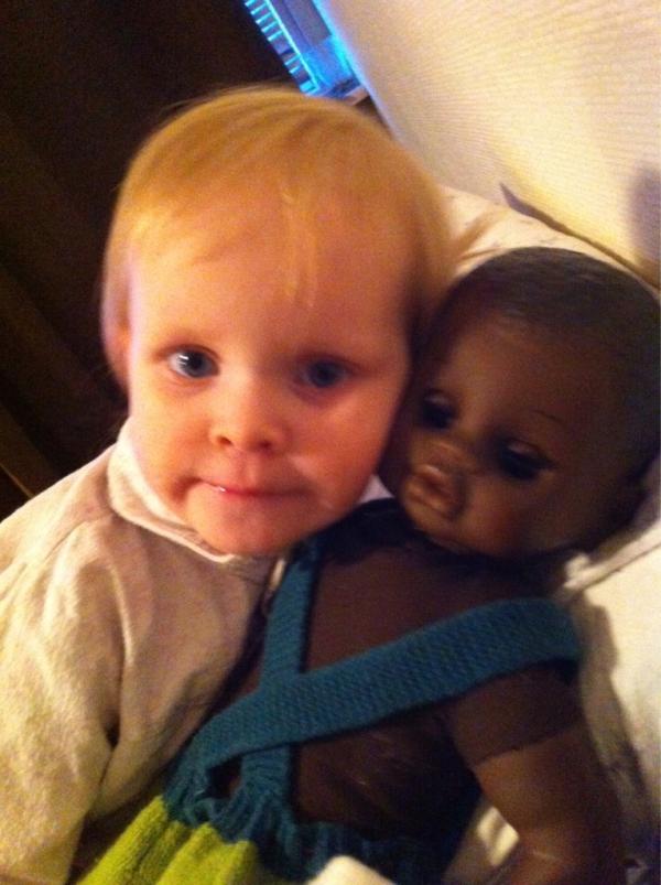 thomasscatman's tweet image. Doesn't matter if you're black or white... #multiculturalfamily