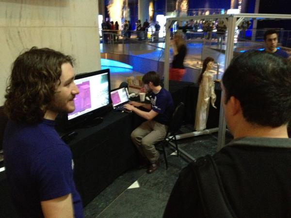 Aaron_Cortes's tweet image. Enjoying Robotics day with Mark Pickus, Todd Murphy and Northwestern Univ. Mech. Eng. Students.#roboweek #MSIbot #UBMS