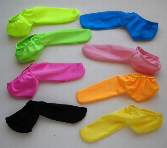 PaulyCasillas's tweet image. Trillion Dollar Idea: Booties for your boner!