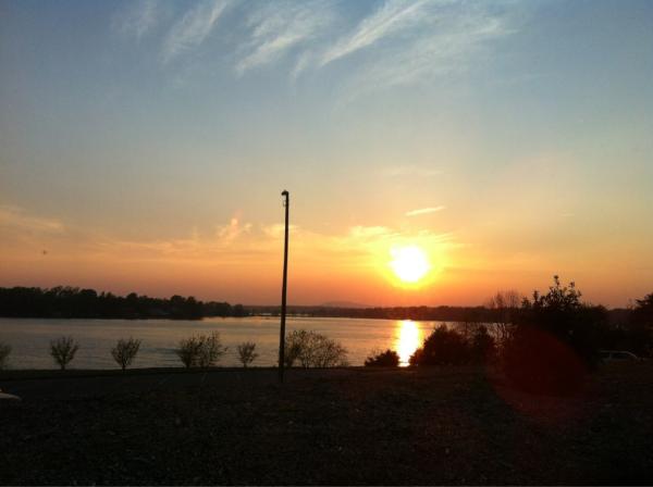 prenticeheather's tweet image. Watching the sunset with my boys!&amp;lt;3 @prentice_mark