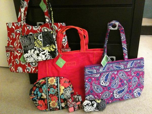 _IndyJenna_'s tweet image. My #vbos loot!!